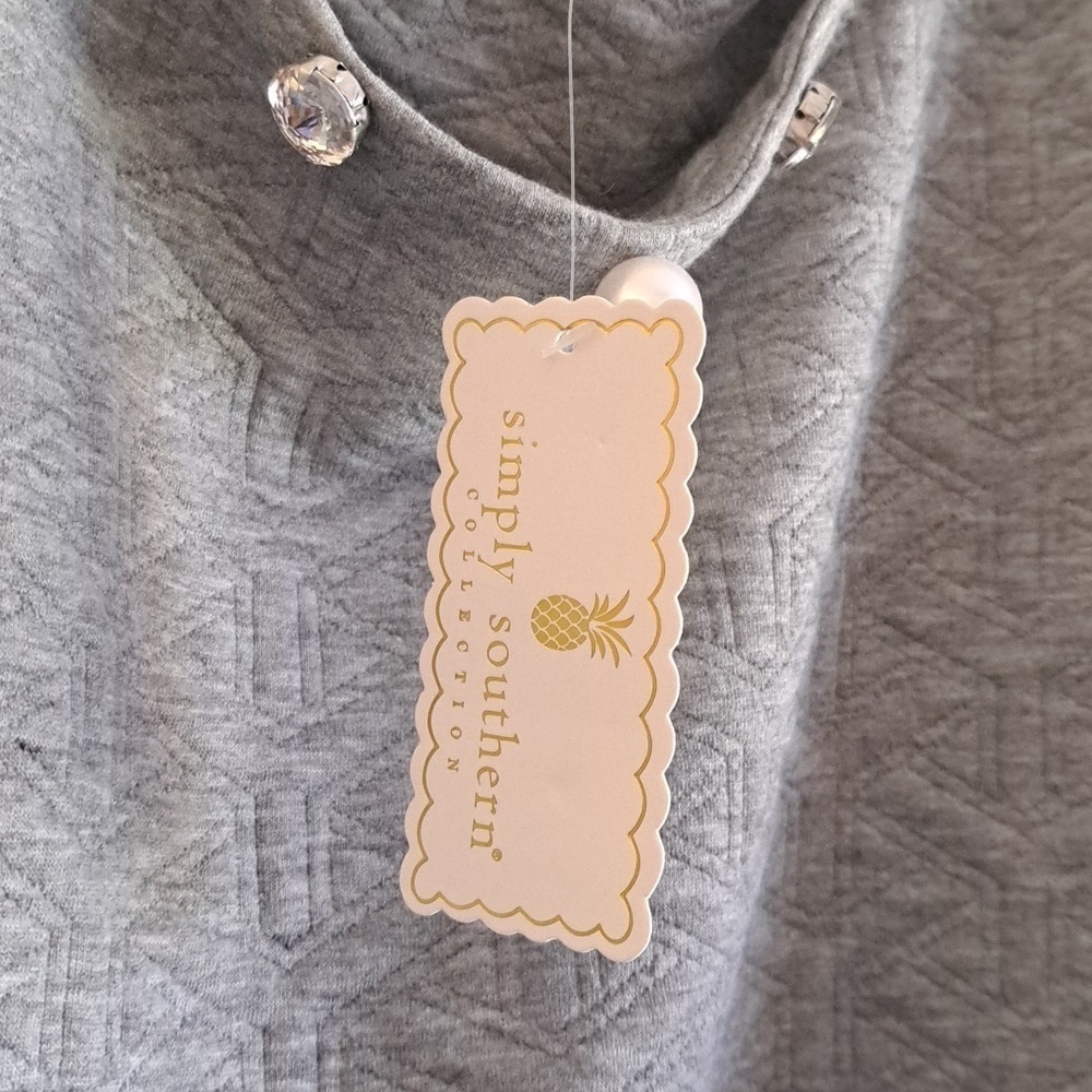 Gray Dress with Pearl and Rhinestone Accents Balloons Sleeves - Picture 5 of 9